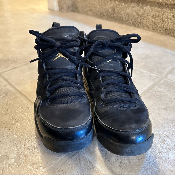 Jordan 6.5Y/7.5W - Picture 3 of 4